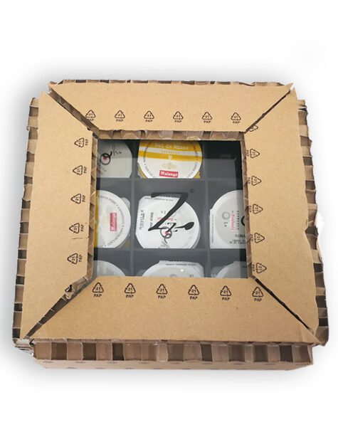 Korio-kartono-dėžutės-pakavimas-3